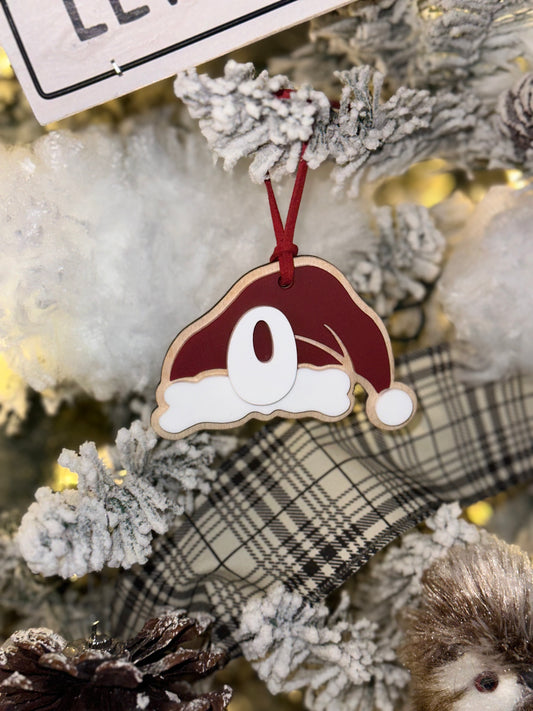 Santa hat initial tag