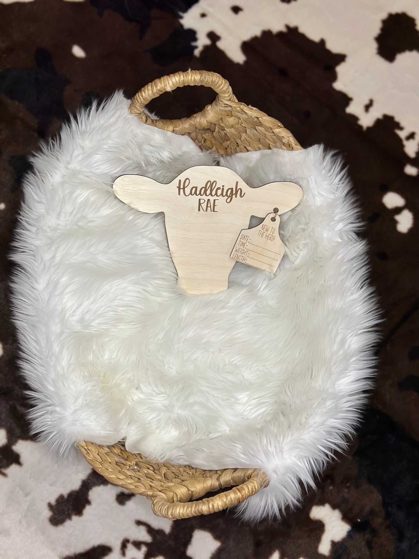 Calf footprint hospital plate with stats